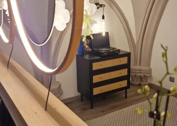 La Chapelle Du Coteau *